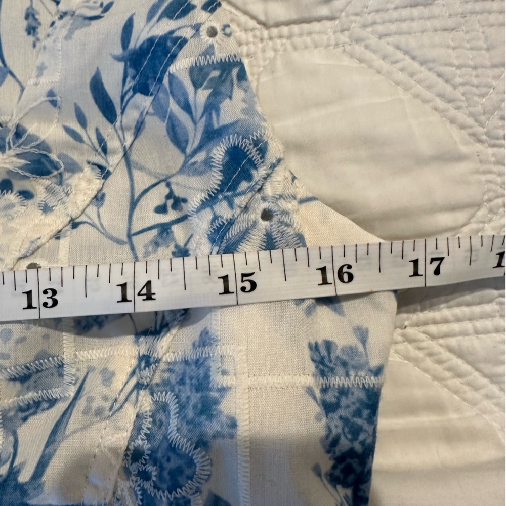 En Saison Embroidered Ruffled Dress - Picture 9 of 10